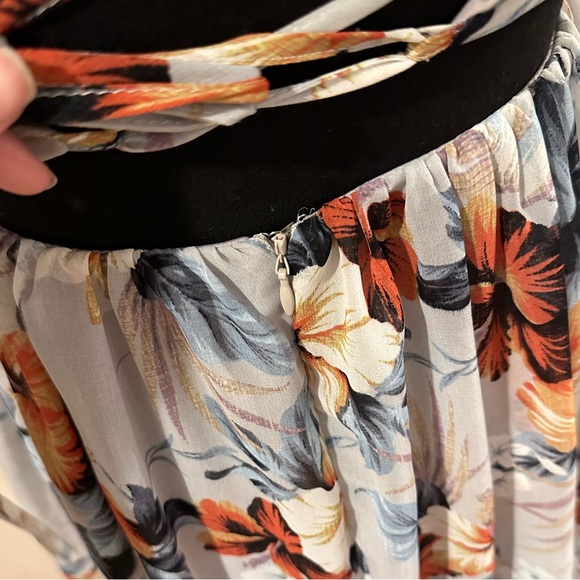 🧡LULUS🧡 - Picture 5 of 6